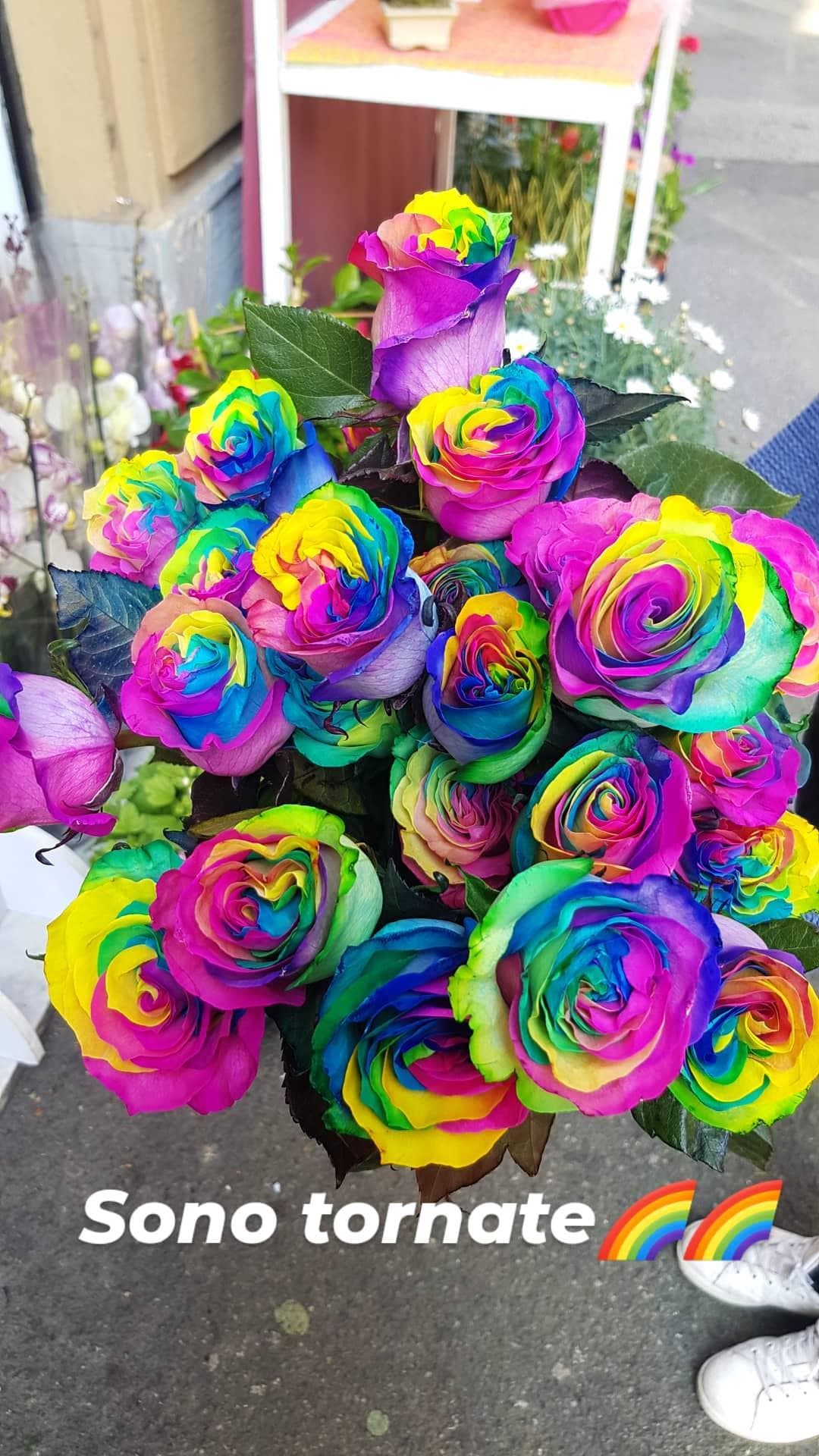 Bouquet di Rose Arcobaleno